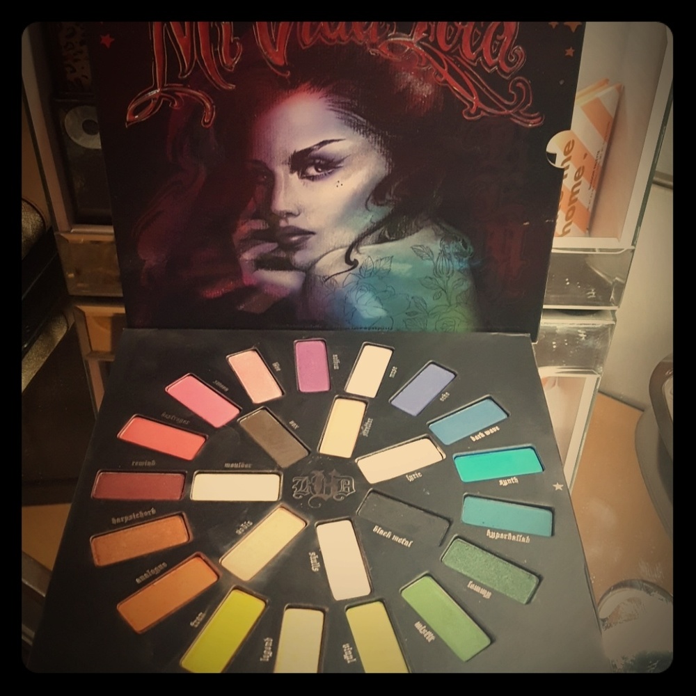 Kat Von D Mi Vida Loca palette